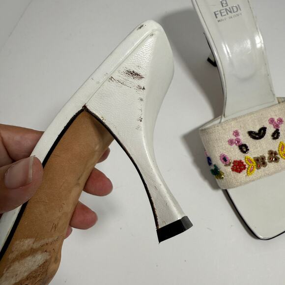 Fendi 9 Vtg Zucca FF Logo Canvas Slides Beaded Floral White Kitten Heel Mule - Picture 5 of 11